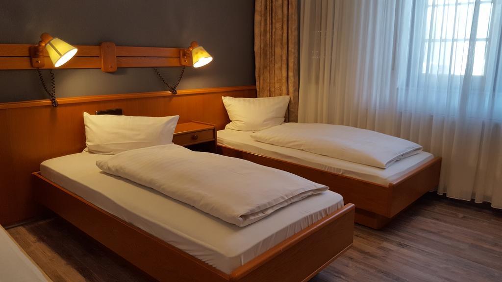 Hotel Alt Steinbach Steinbach im Taunus Exteriér fotografie